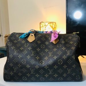 VINTAGE Louis Vuitton Speedy 35